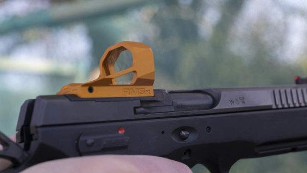 dsf0146 2 - SHIELD SIGHTS od Kolimátor.sk